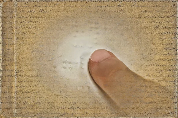 Dítě čtení Braillova písma — Stock fotografie