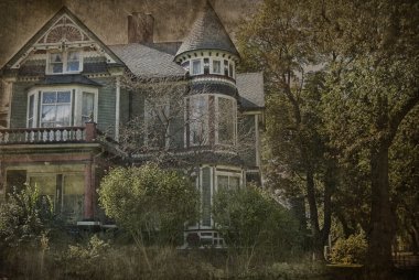 Grungy Victorian House clipart