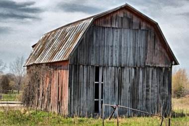 Dilapidated old barn clipart