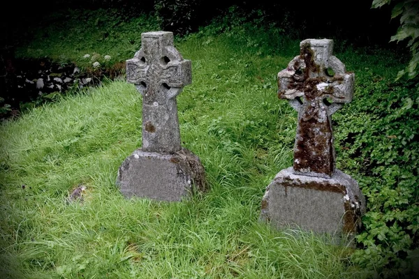 Oude Keltische grafstenen in rural Schotland — Stockfoto