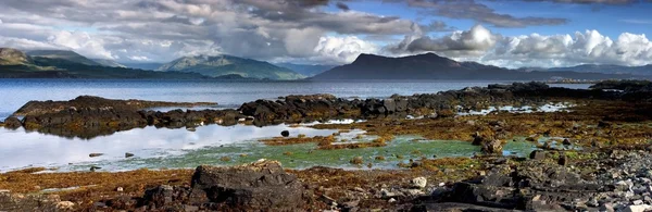 Panoramatic schot van Schotland kust — Stockfoto
