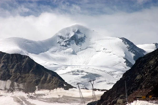 Het hoogtepunt van wildspitze (3,774 m/12,382 ft) — Stockfoto