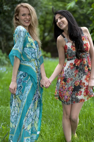 Two frinds ouside in summer dress' — Stok fotoğraf