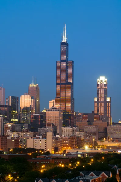 Чикагский небосклон при свете . — стоковое фото