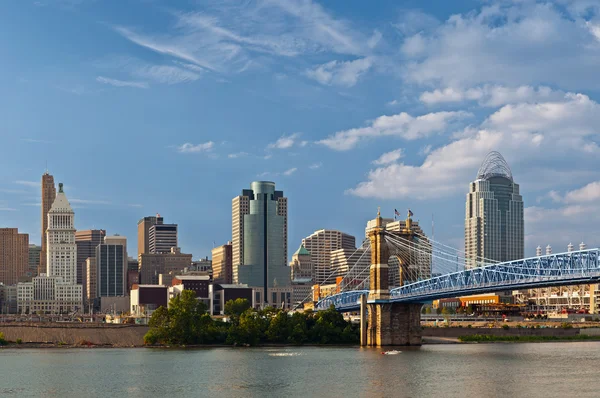 Cincinnati skyline . — Fotografia de Stock
