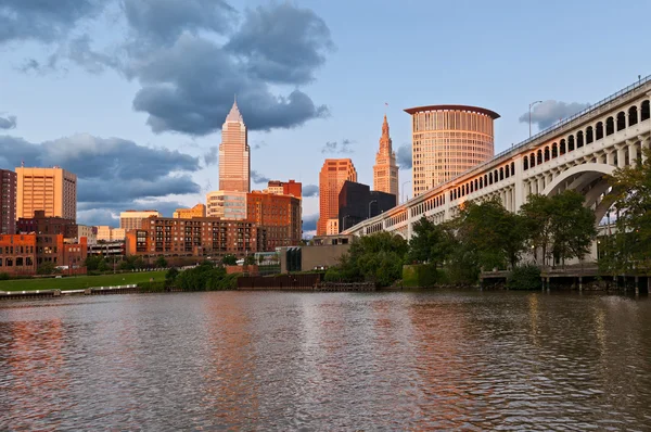 568,010 Cleveland Ohio Stock Photos, High-Res Pictures, and Images - Getty  Images