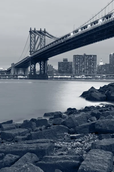 Манхеттенський міст, в Нью-Йорку. — стокове фото