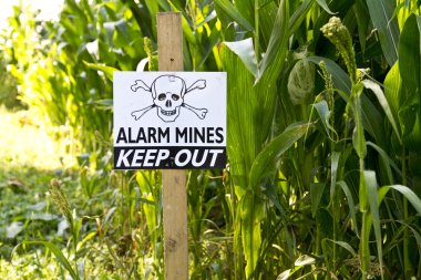 Land Mine Warning Sign clipart