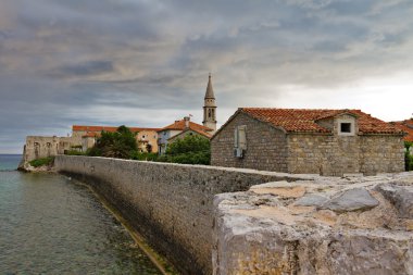 budva'nın akşam