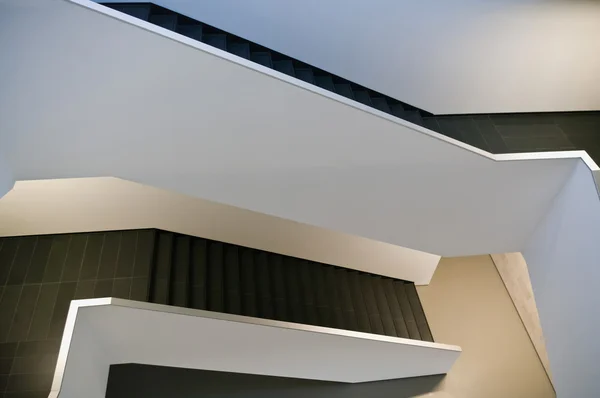 Інтер'єр сучасних сходів — стокове фото