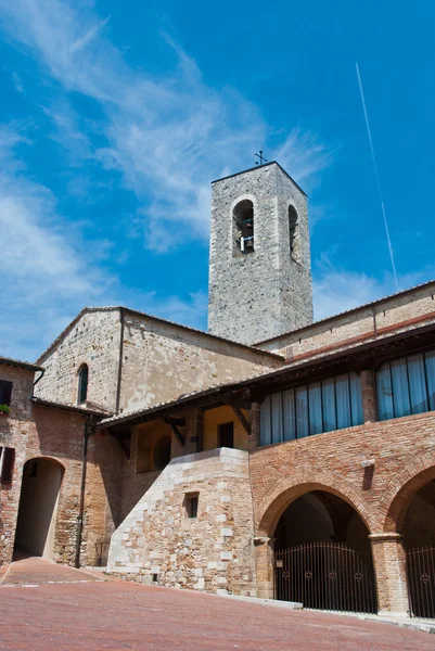 Kościół w san gimignano — Zdjęcie stockowe