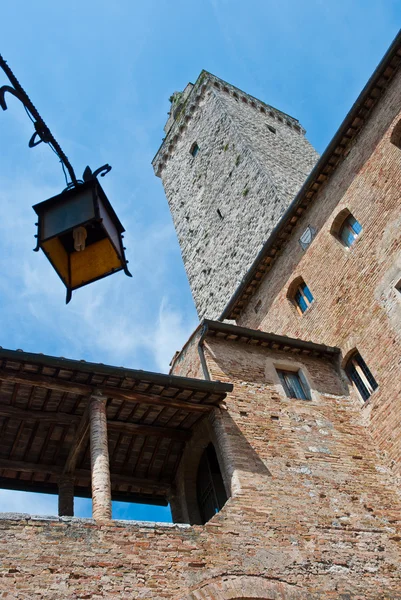 Architectural detail of San Gimignano — Stock Photo, Image