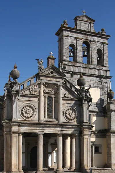 Kerk van de Vrouwe van de gunst in de stad van Évora — Stockfoto