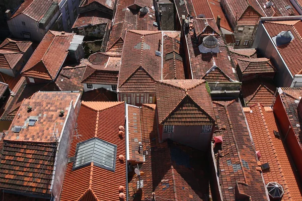 Dächer von porto, portugal — Stockfoto