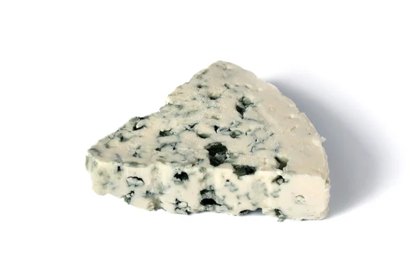 Blauwe kaas geïsoleerd op witte achtergrond — Stockfoto