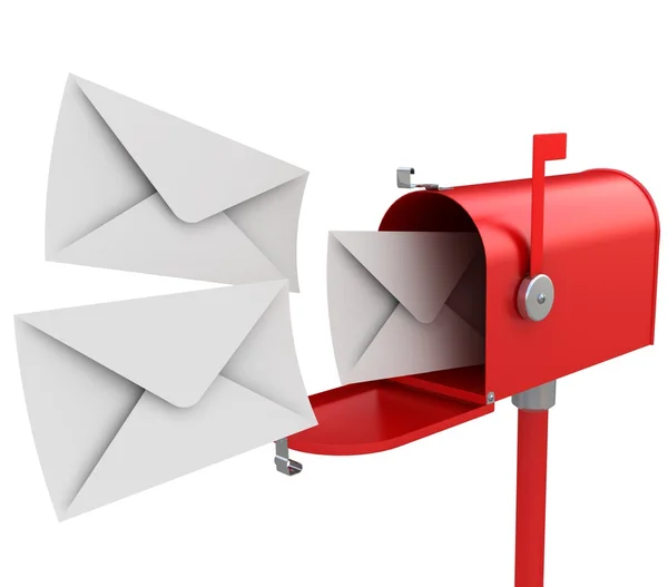 Caixa de correio vermelha com letras — Fotografia de Stock