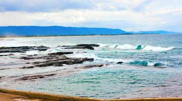 바위 해안, 울 릉 공, 호주 — 스톡 사진