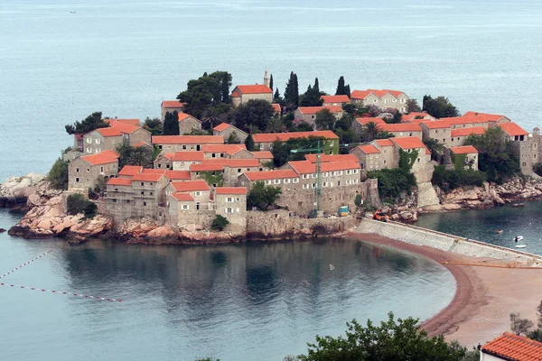 Sveti stefan wyspa w Czarnogórze — Zdjęcie stockowe