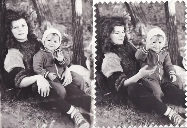 Vintage παλιές φωτογραφίες του μαμά και παιδί — Φωτογραφία Αρχείου
