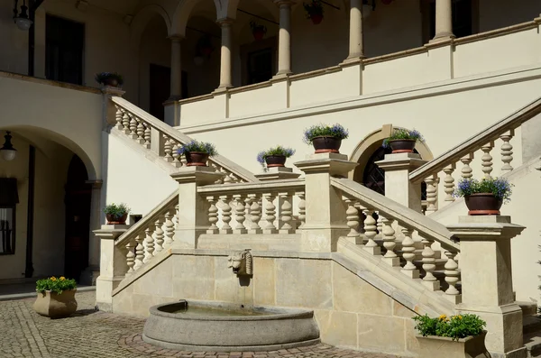 Escadas no castelo — Fotografia de Stock