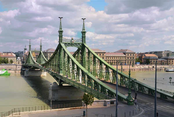 Freiheitsbrücke — Stockfoto