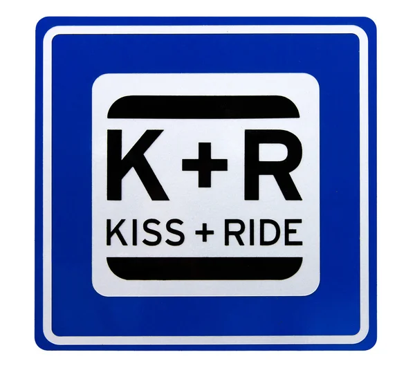 Beso y paseo señal de tráfico — Foto de Stock