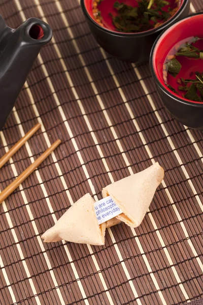 Cracked open fortune cookie — Stock Photo, Image