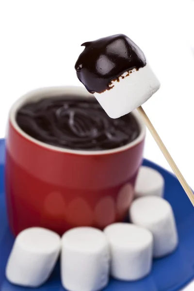 Marshmallow e molho de chocolate — Fotografia de Stock
