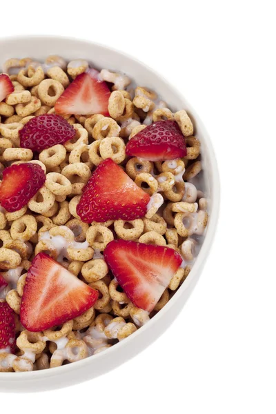 Ring cereals with strawberry and milk — Stock Photo, Image