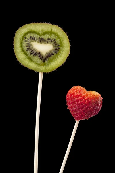 Frutos de fresa y kiwi —  Fotos de Stock