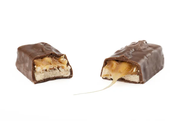 Barra di cioccolato spaccato con caramello — Foto Stock