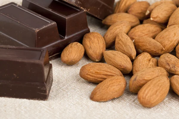 Čokoláda a mandle — Stock fotografie