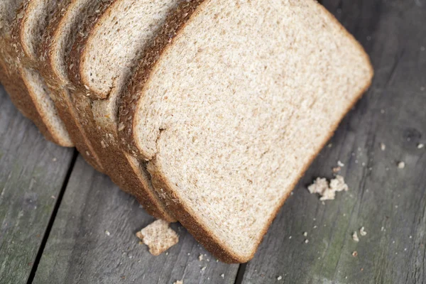 Топ вид ломтик хлеба — стоковое фото