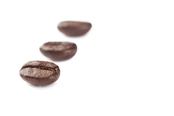 コーヒー豆3つ — ストック写真