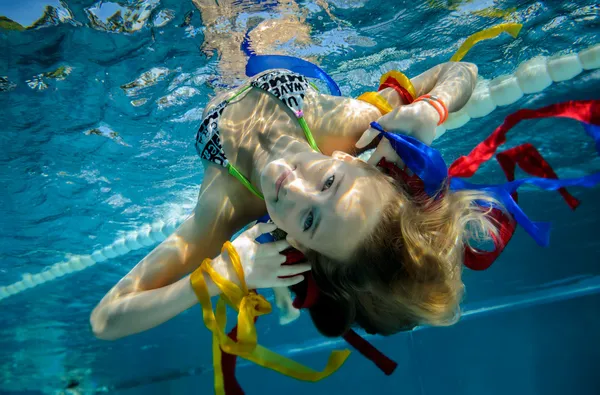 Dívčí underwaterportrait Royalty Free Stock Fotografie