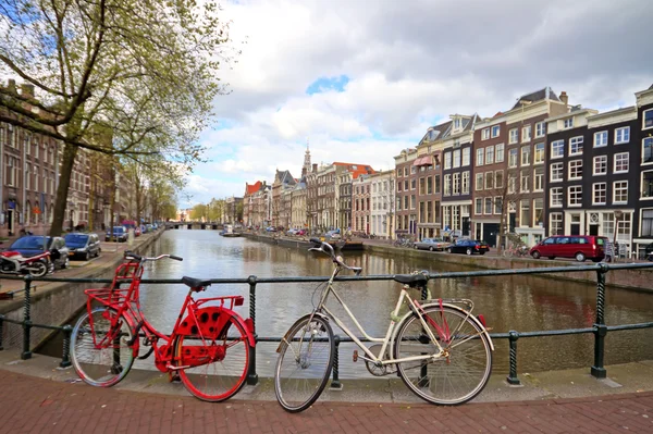 Amsterdam en los Países Bajos — Foto de Stock