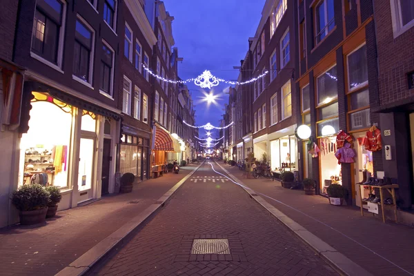 Hollanda amsterdam City gece romantik cadde görünümü — Stok fotoğraf