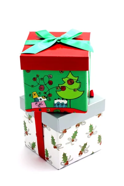 Färgade jul gåva rutan isolerad på vit — Stockfoto
