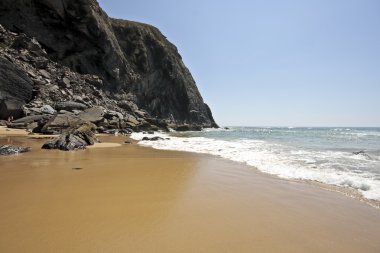 alvor, Portekiz için okyanusa kaya