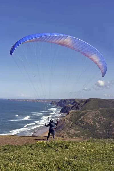 滑翔伞 — 图库照片