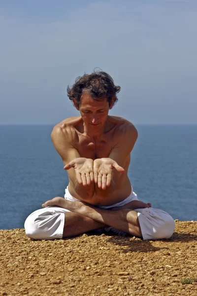 Meditasyon, sevgi ve tefekkür, yoga buzlu — Stok fotoğraf