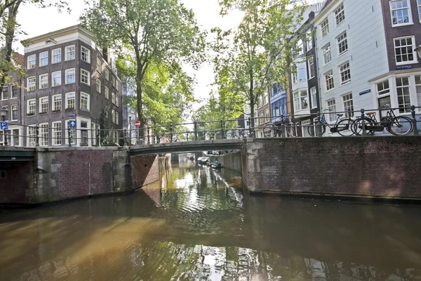 Cityscenic de Amsterdã nos Países Baixos — Fotografia de Stock