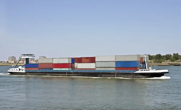 Buque de carga que sale de Rotterdam Países Bajos —  Fotos de Stock