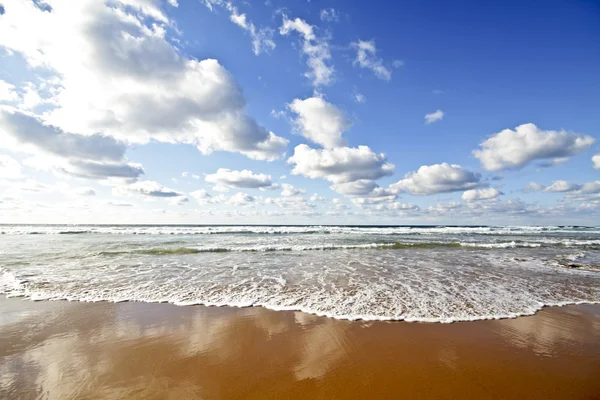 Beautiful cloudshape at the atlantic ocean in Portugal — Stock Photo, Image