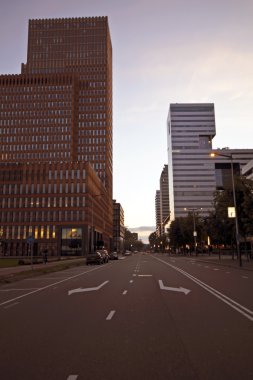 gün batımında Amsterdam Hollanda