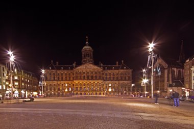 Hollanda Amsterdam damsquare gece