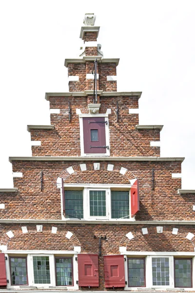 Fachada medieval histórica en Amsterdam los Países Bajos — Foto de Stock