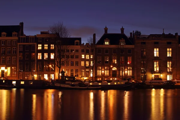 Amsterdam la nuit aux Pays-Bas — Photo