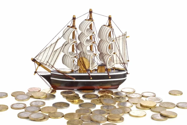 Navio com dinheiro — Fotografia de Stock