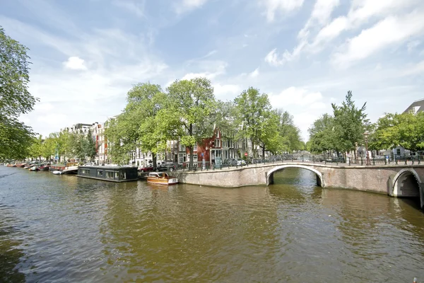 Paysage urbain d'Amsterdam aux Pays-Bas — Photo